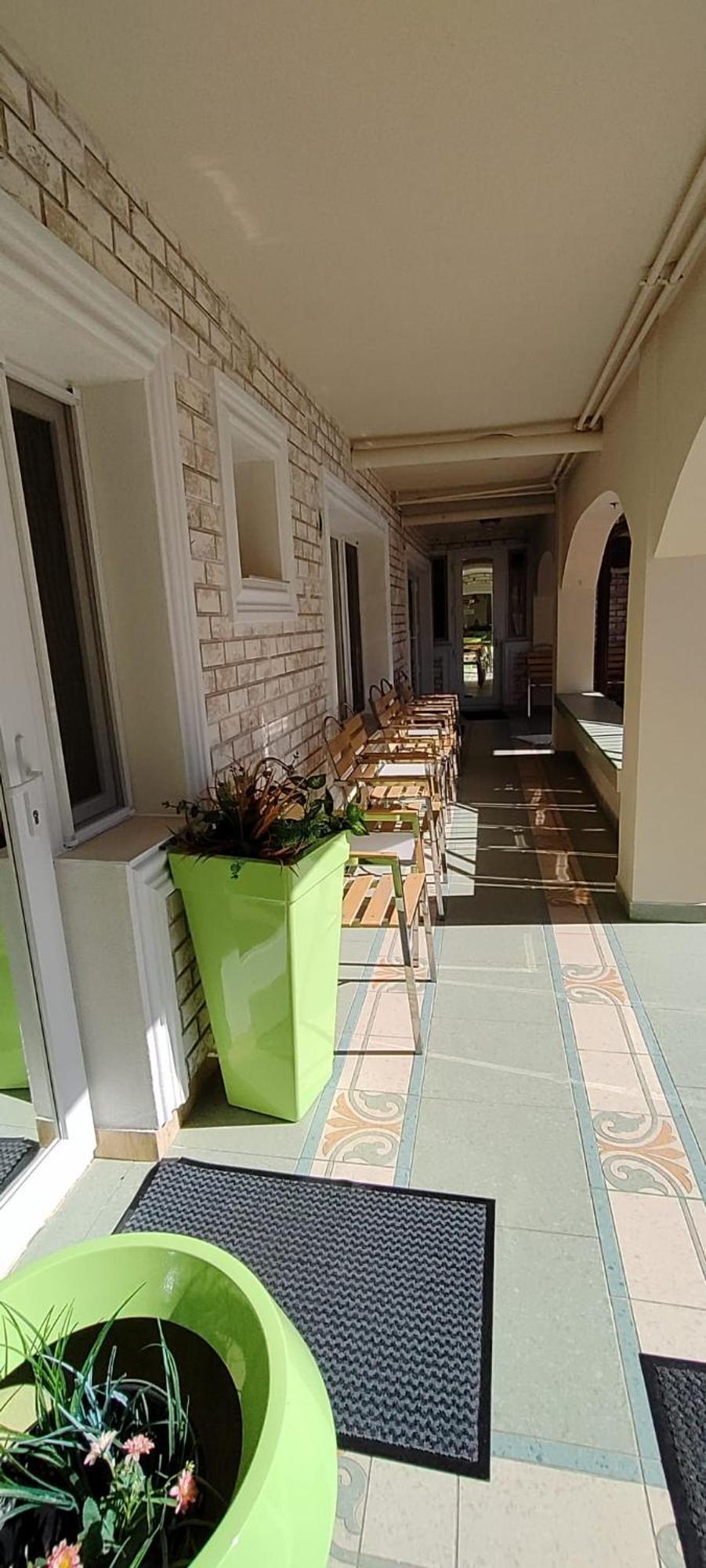 Pensiunea Sergiu & Geanina Arad Exterior foto